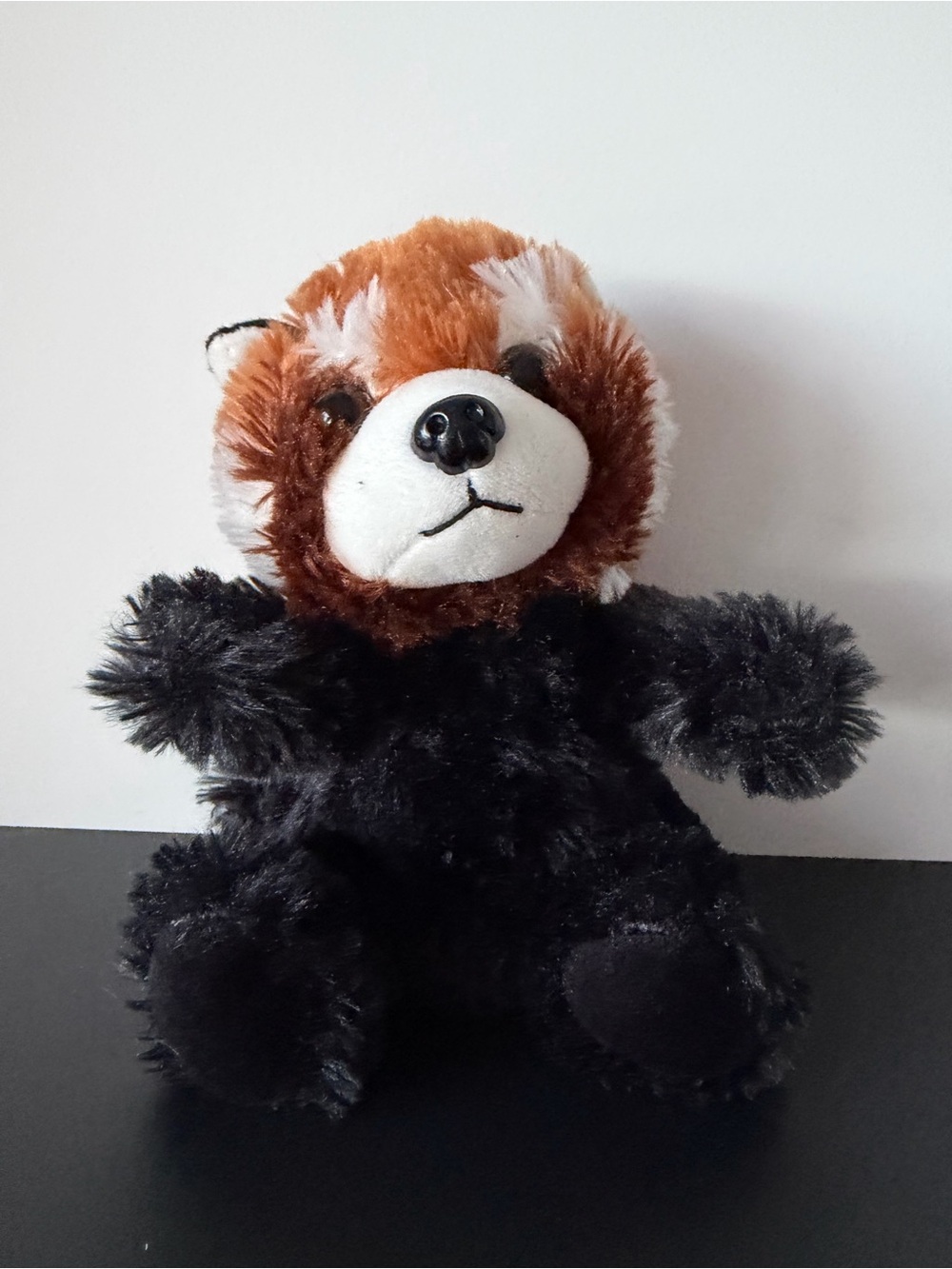 Wild Republic Hug’ems Red Panda Plush